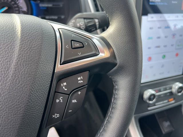 Certified 2024 Ford Edge SEL w/ Convenience Package image 12