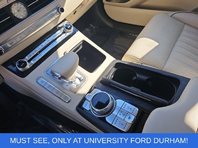 Used 2020 Genesis G90 3.3T Premium RWD image 26