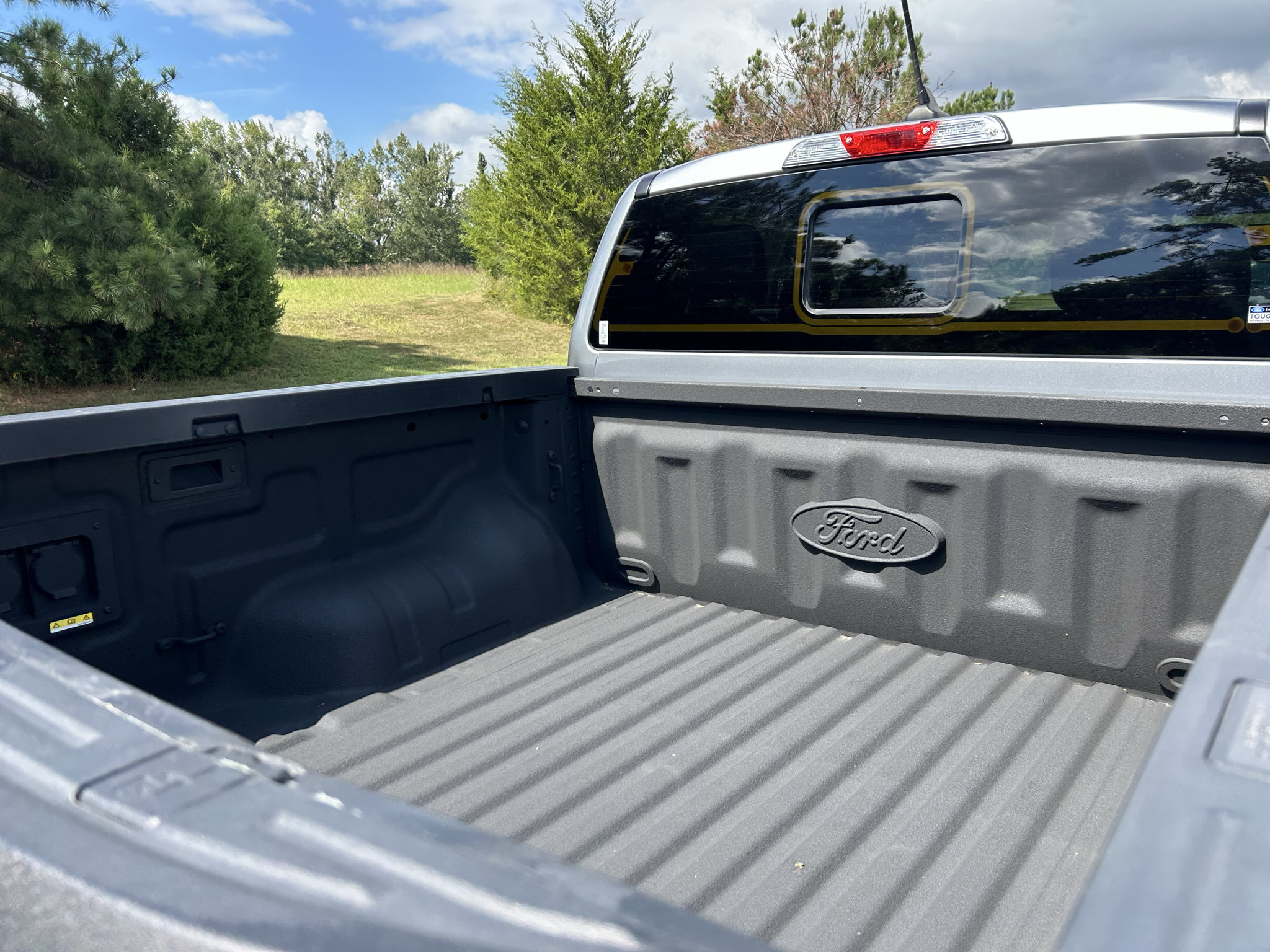 Certified 2024 Ford Ranger XLT w/ Equipment Group 301A High RWD image 10