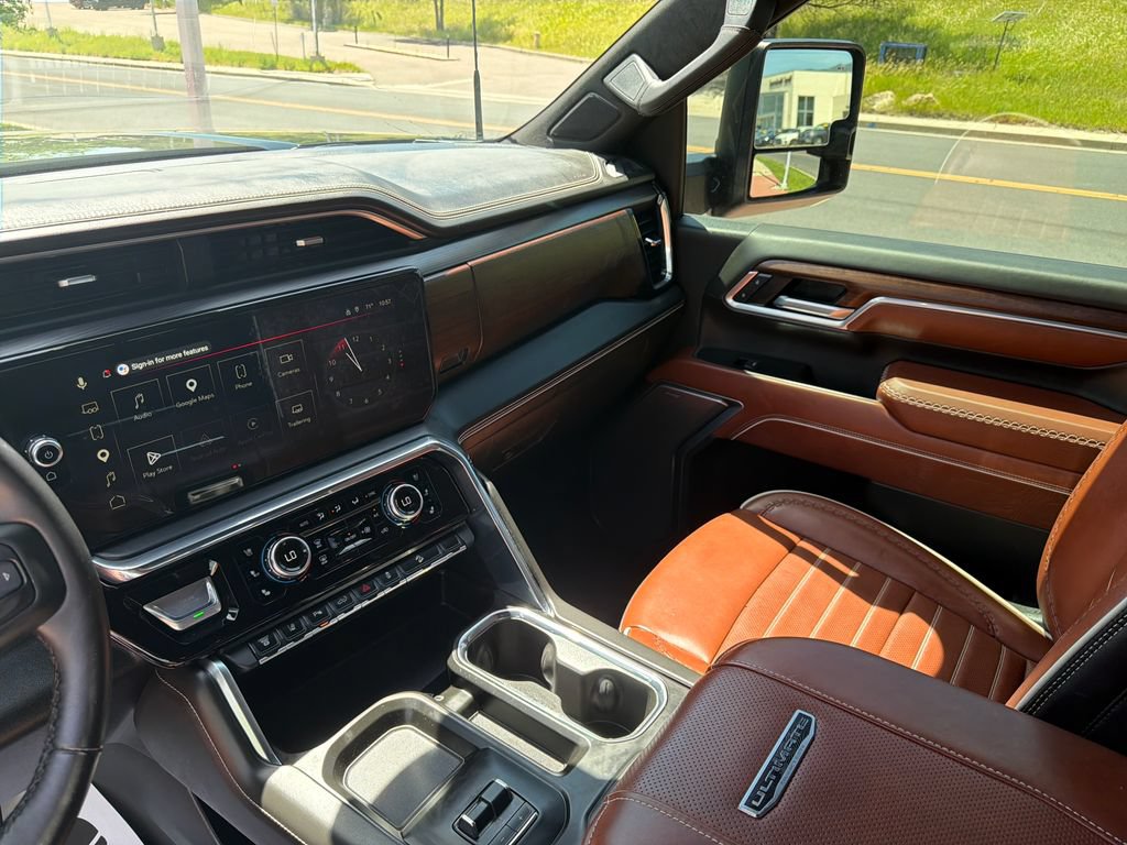 Used 2026 GMC Sierra 2500 Denali Ultimate w/ Max Trailering Package AWD/4WD image 18