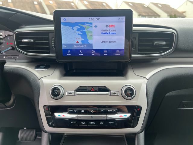 Certified 2023 Ford Explorer XLT w/ Equipment Group 202A AWD/4WD image 21