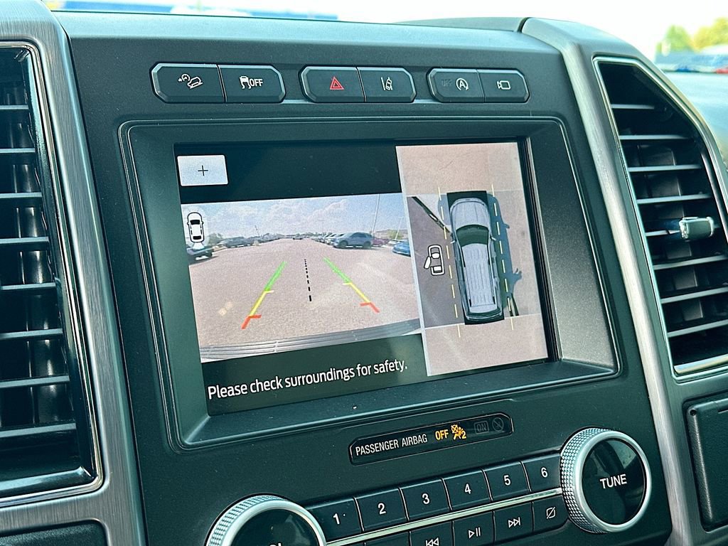 Certified 2021 Ford Expedition Platinum image 23