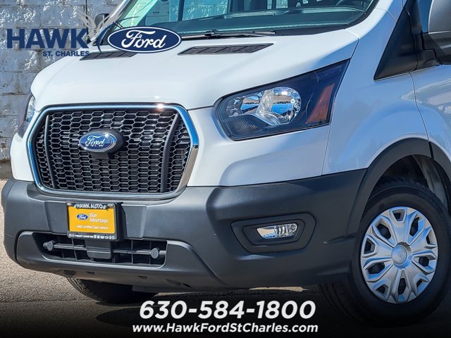 Certified 2025 Ford Transit 250 Low Roof w/ Exterior Upgrade Package RWD image 2