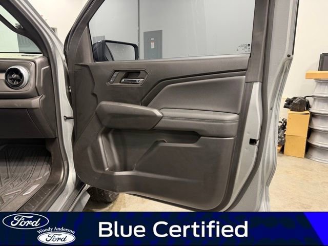 Used 2024 Chevrolet Colorado LT w/ LT Convenience Package II image 27
