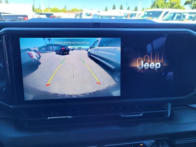 Used 2024 Jeep Wrangler Unlimited Rubicon 4xe AWD/4WD image 16
