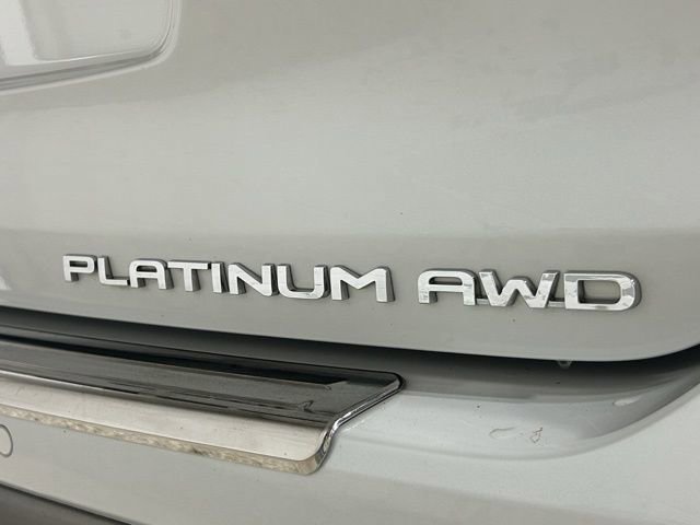 Used 2022 Toyota Highlander Platinum AWD/4WD image 30