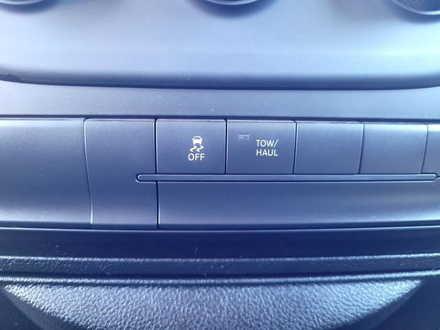 Used 2022 RAM 1500 Classic SLT image 17