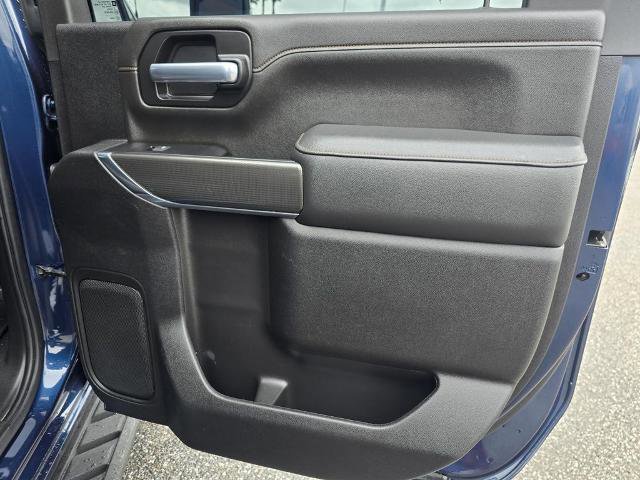 Used 2022 GMC Sierra 2500 AT4 w/ AT4 Premium Plus Package image 25