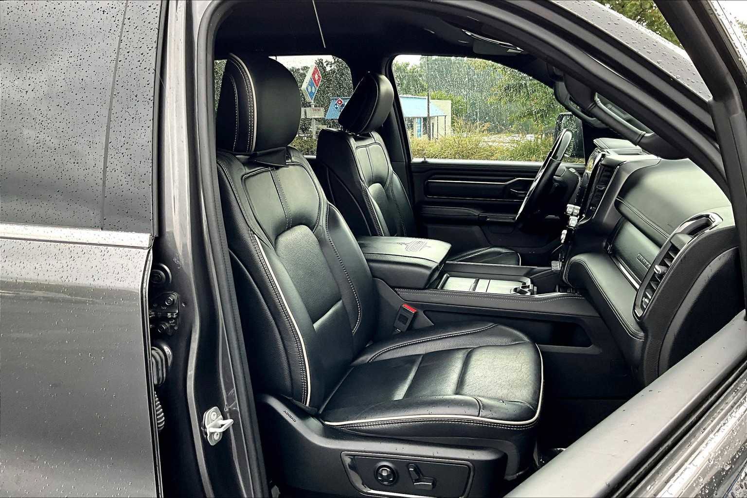 Used 2022 RAM 1500 Limited image 15