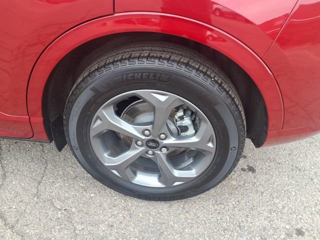 Certified 2024 Ford Escape ST-Line Select w/ Tech Pack #1 image 11