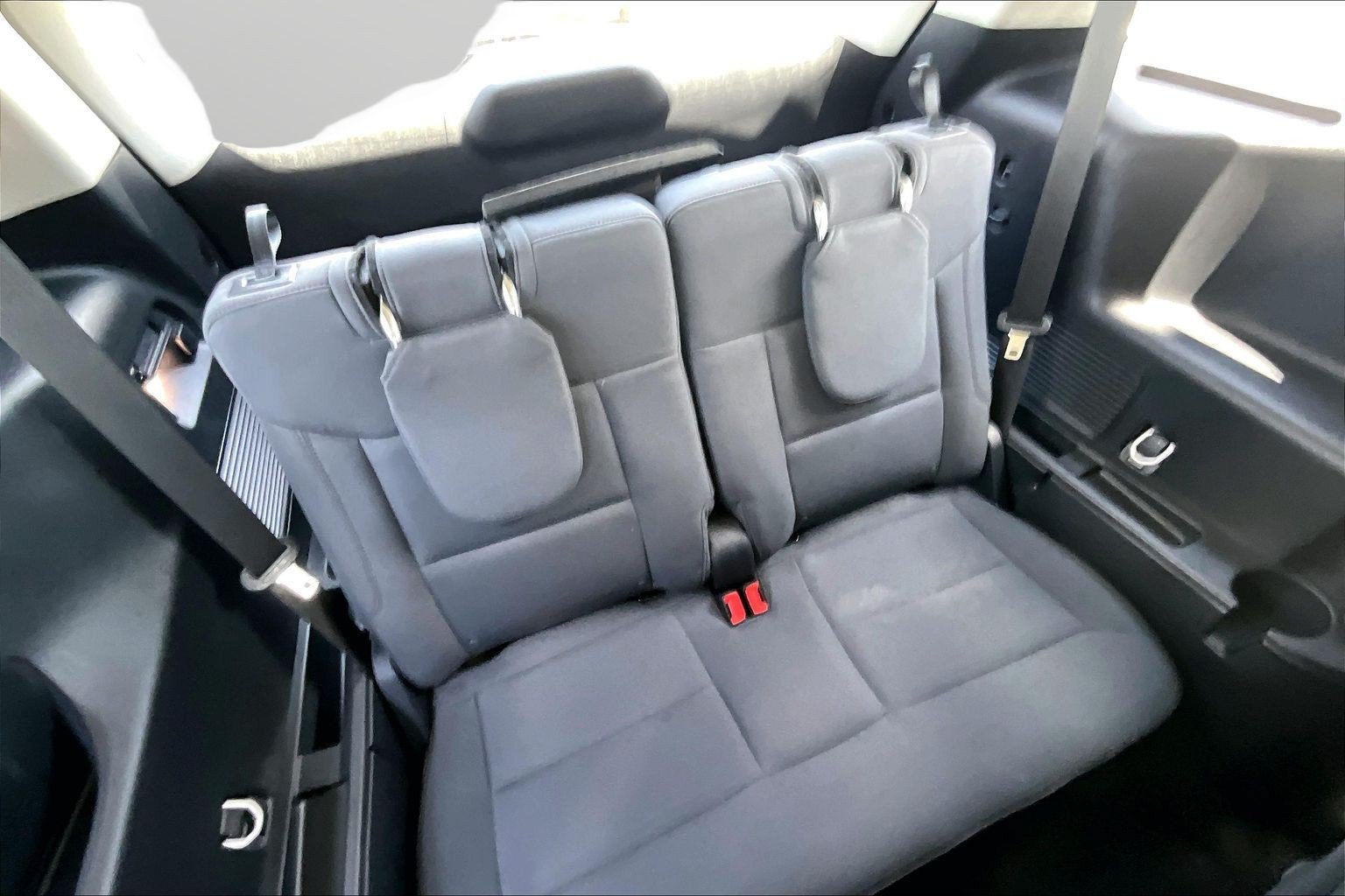 Certified 2025 Ford Explorer Active AWD/4WD image 19