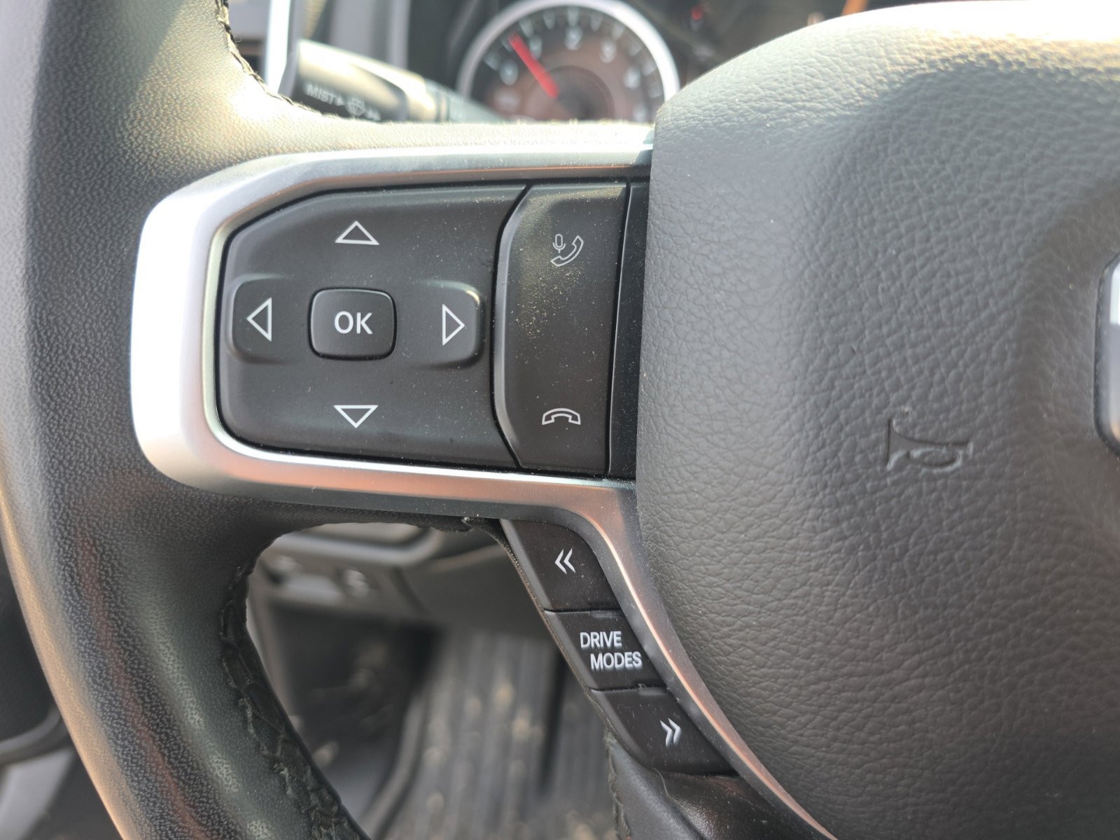 Used 2025 RAM 1500 Big Horn AWD/4WD image 13