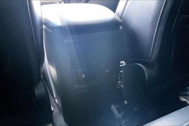 Certified 2024 Ford Explorer XLT w/ Equipment Group 202A RWD image 32