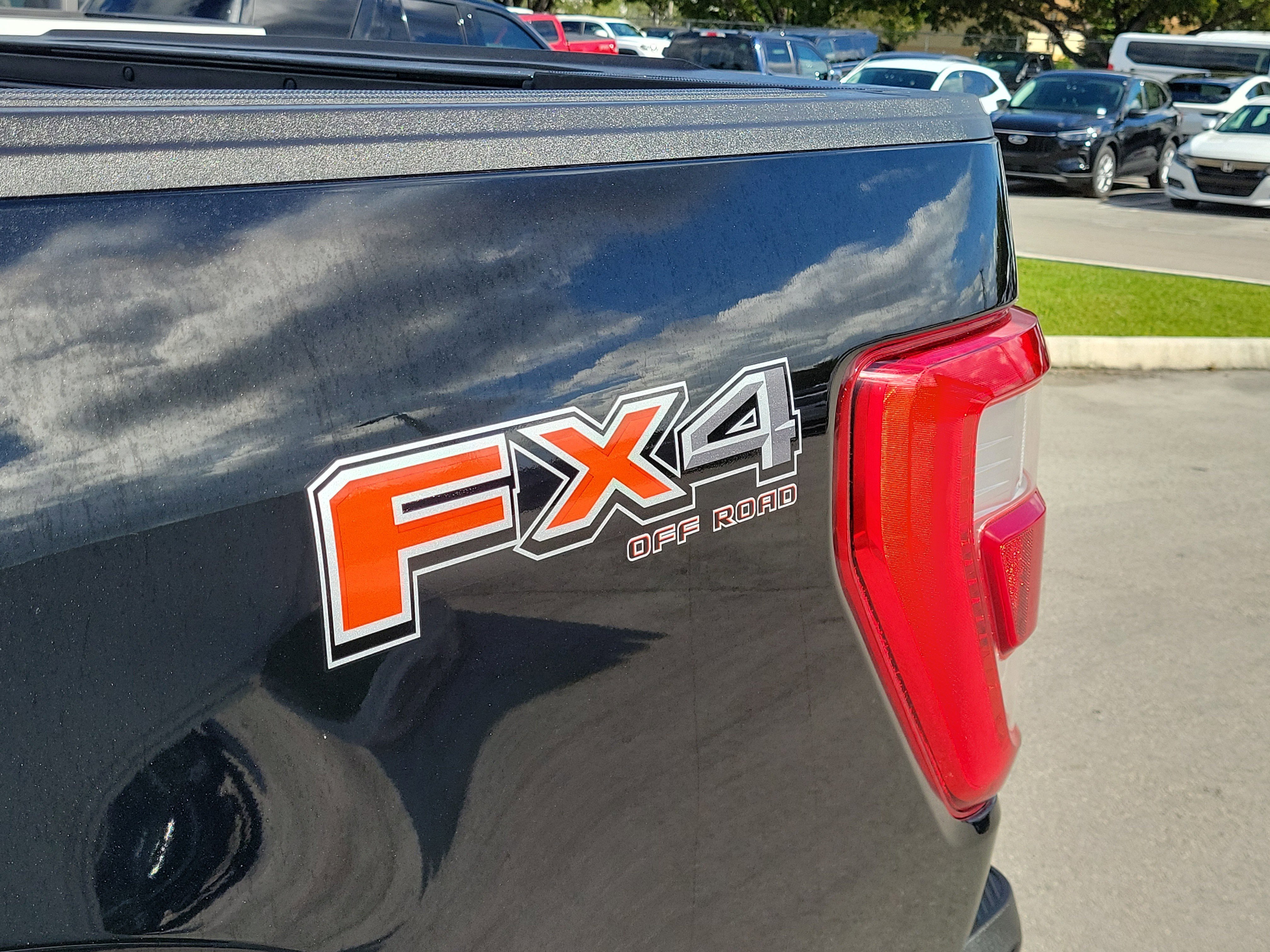 Certified 2023 Ford F150 Lariat w/ Max Trailer Tow Package image 29