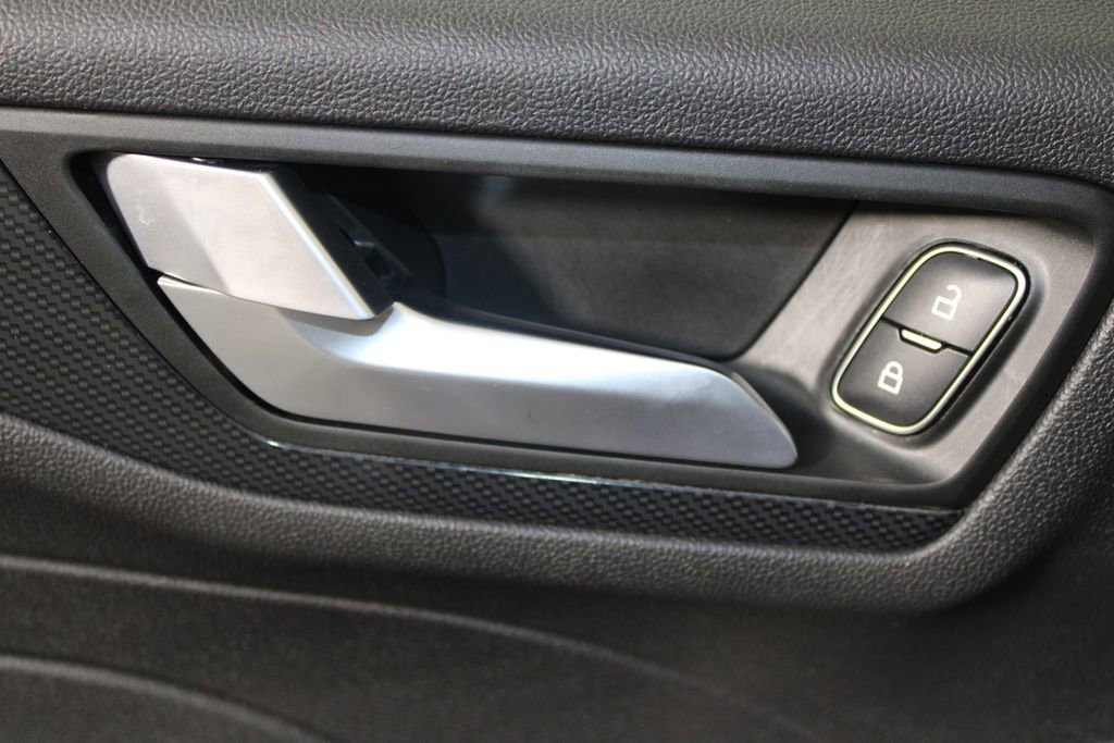 Certified 2025 Ford Escape ST-Line image 21