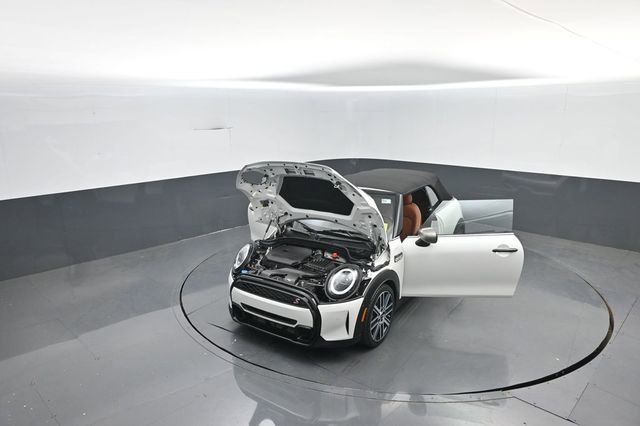 Used 2024 MINI Cooper S FWD image 32