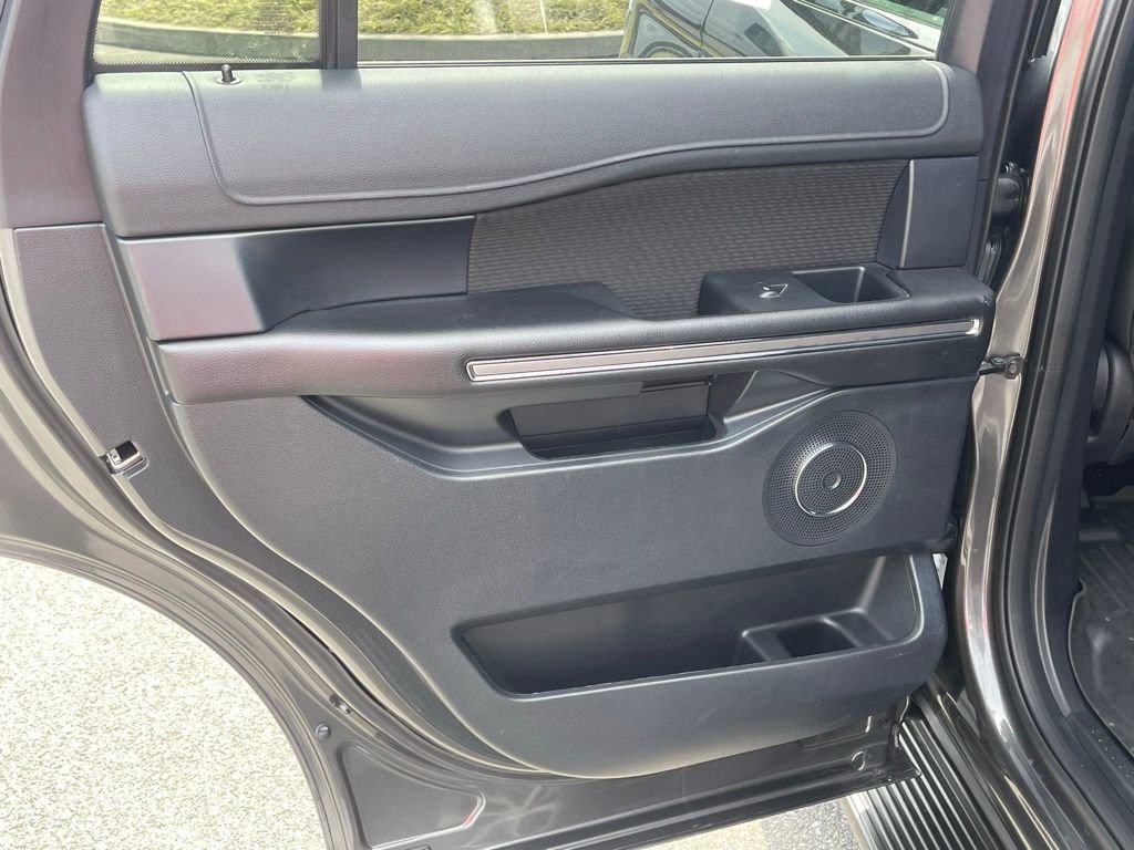 Certified 2020 Ford Expedition XLT image 23
