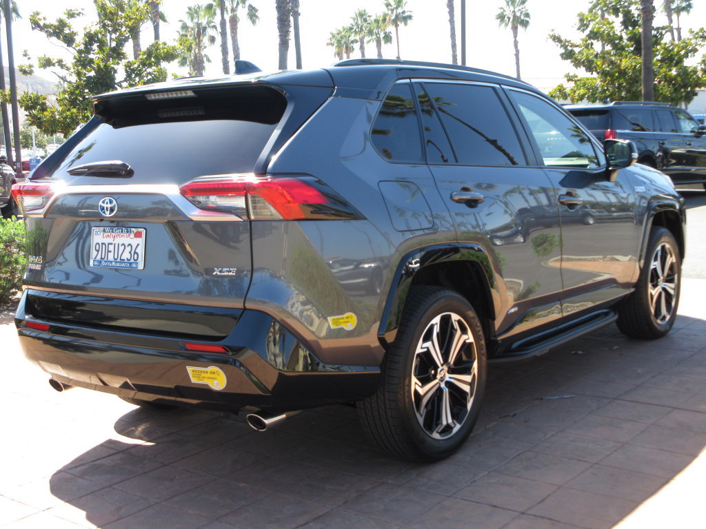 Used 2022 Toyota RAV4 XSE AWD/4WD image 4