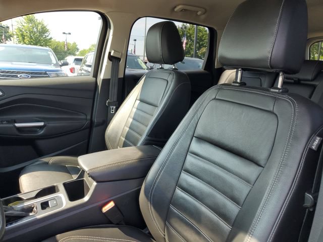 Certified 2017 Ford Escape Titanium w/ Equipment Group 301A FWD image 15