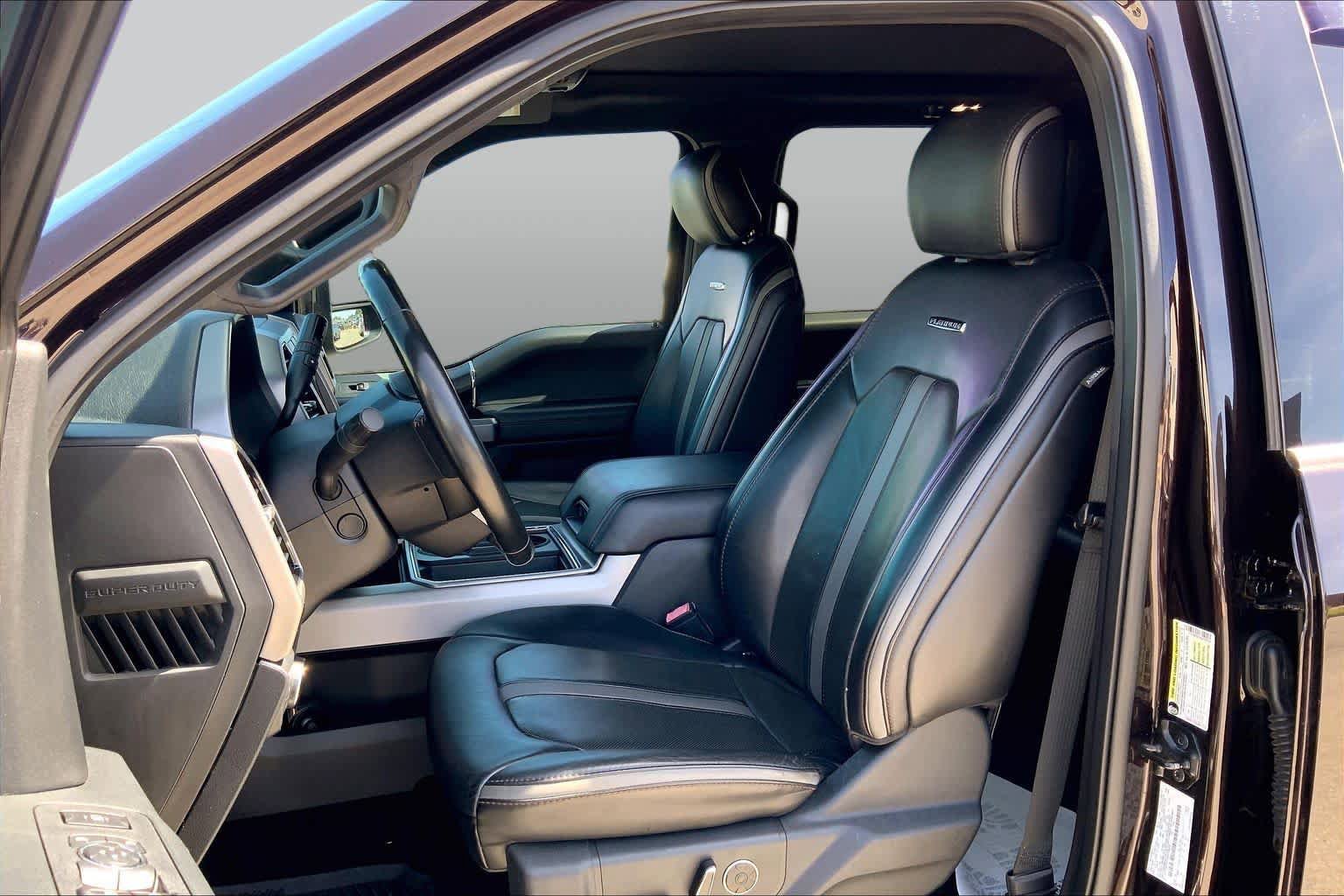 Certified 2019 Ford F250 Platinum w/ Platinum Ultimate Package AWD/4WD image 8