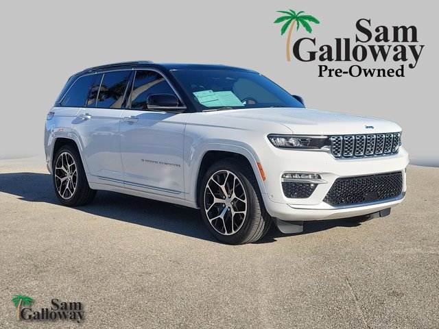 Used 2022 Jeep Grand Cherokee Summit image 1