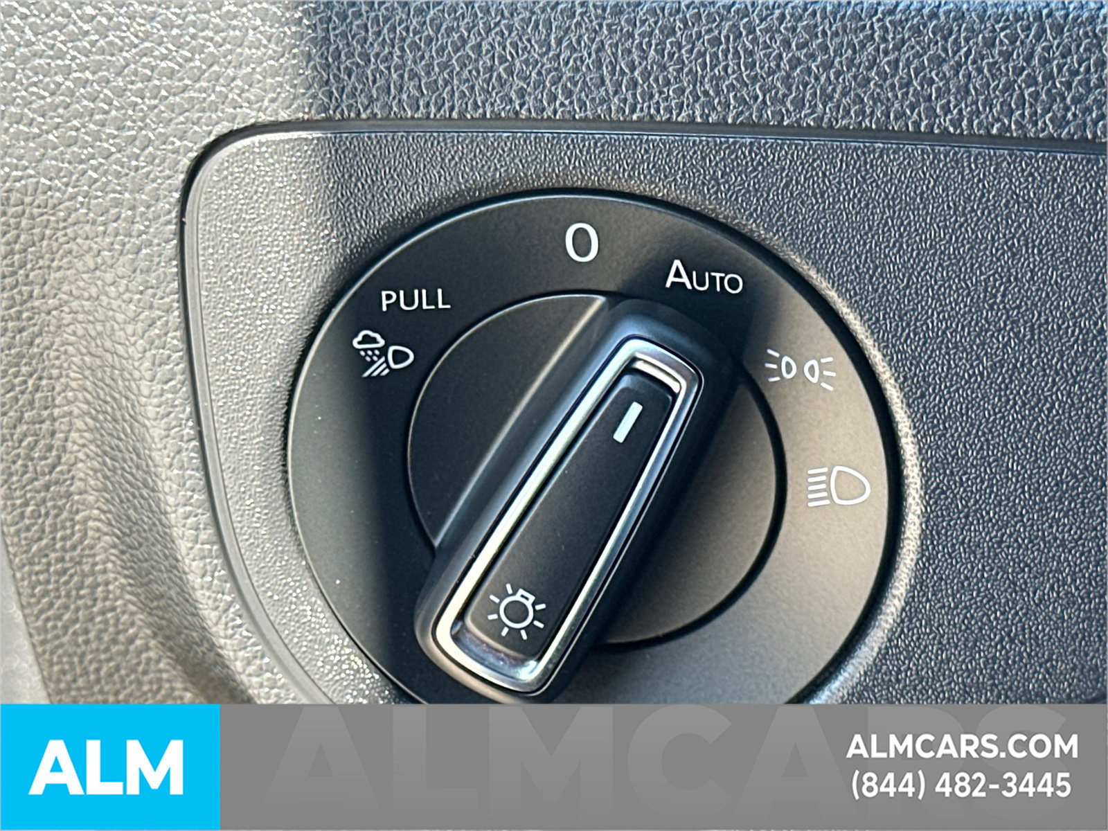 Used 2021 Volkswagen Atlas SE w/ Panoramic Sunroof Package FWD image 37