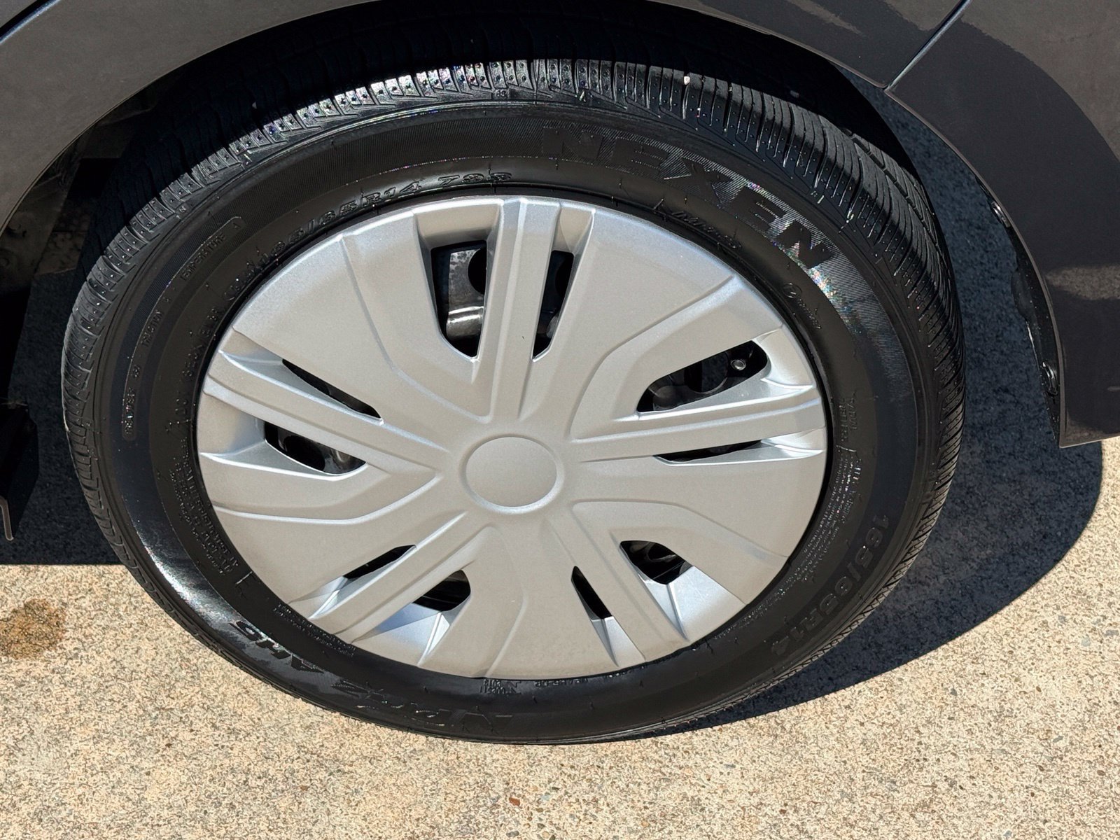 Used 2024 Mitsubishi Mirage ES FWD image 9