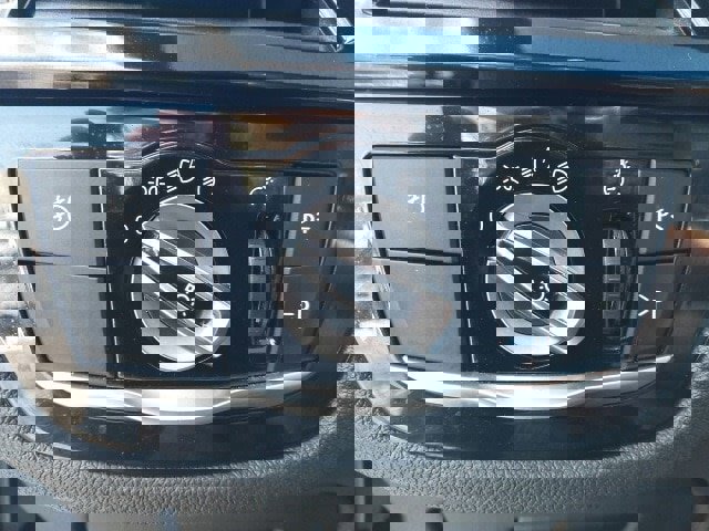 Used 2018 BMW 540i xDrive 540I XDRIVE w/ Premium Package image 16