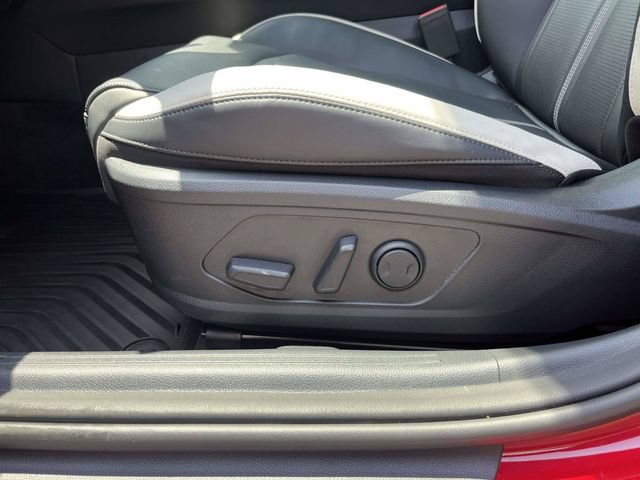 Used 2025 Kia K5 GT-Line w/ GT-Line Premium Package FWD image 19