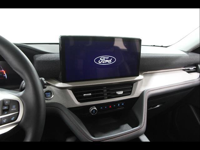 Certified 2025 Ford Explorer Active w/ Active Comfort Package AWD/4WD image 10