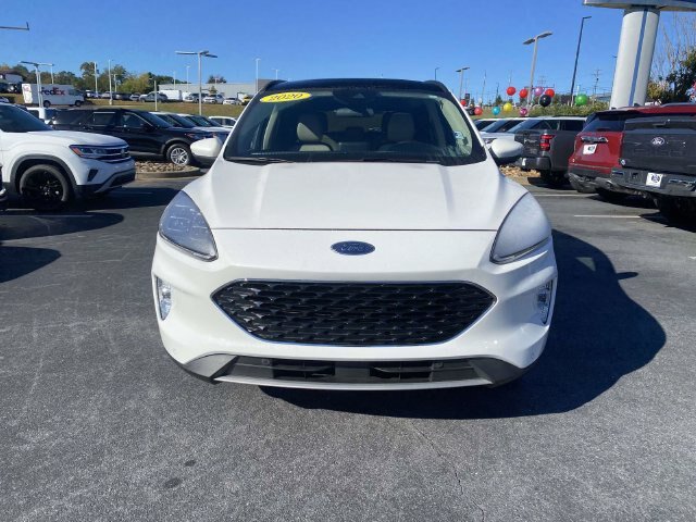 Certified 2020 Ford Escape Titanium AWD/4WD image 2