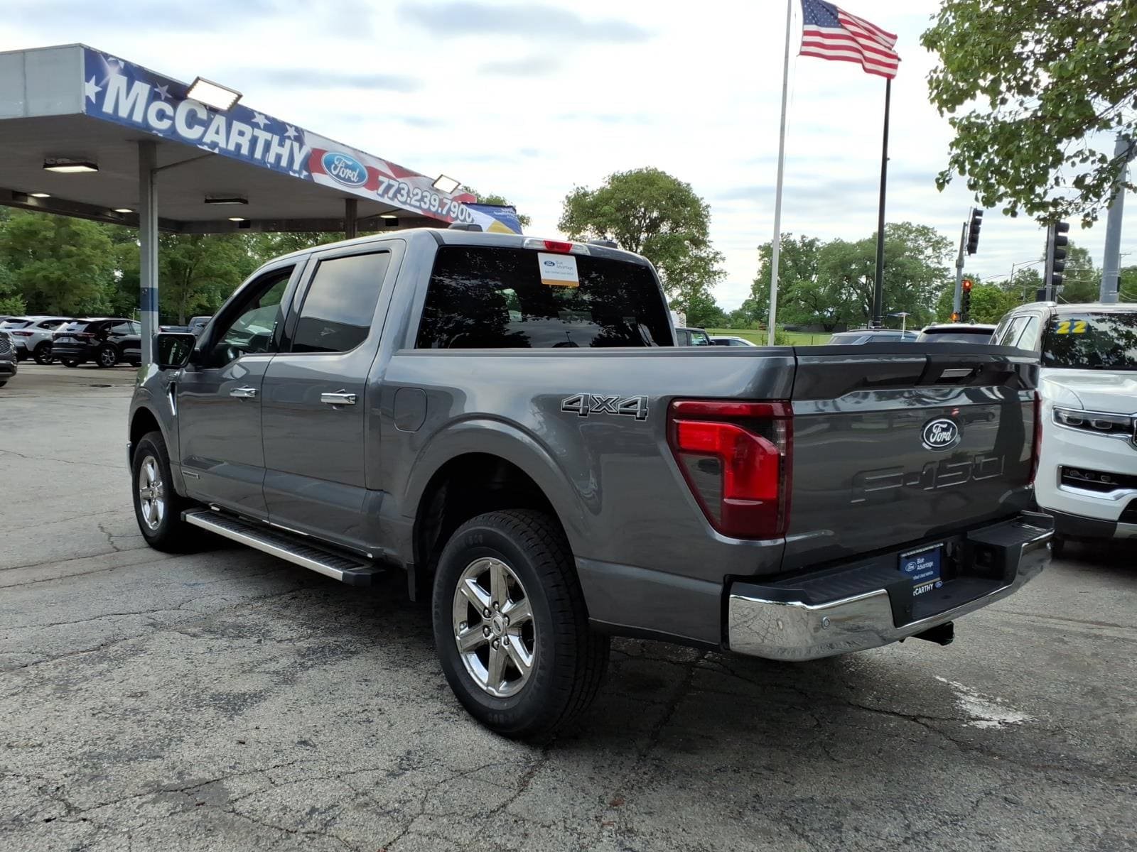 Certified 2024 Ford F150 XLT w/ Mobile Office Package AWD/4WD image 4