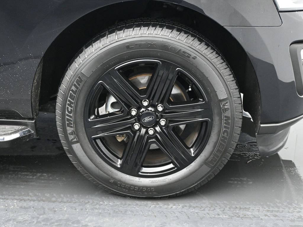 Certified 2020 Ford Expedition XLT w/ Equipment Group 202A image 33
