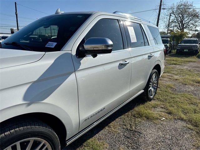 Certified 2022 Ford Expedition Platinum image 13