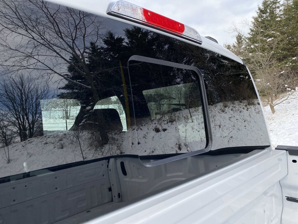 Certified 2022 Ford F150 XLT w/ Equipment Group 302A High image 19