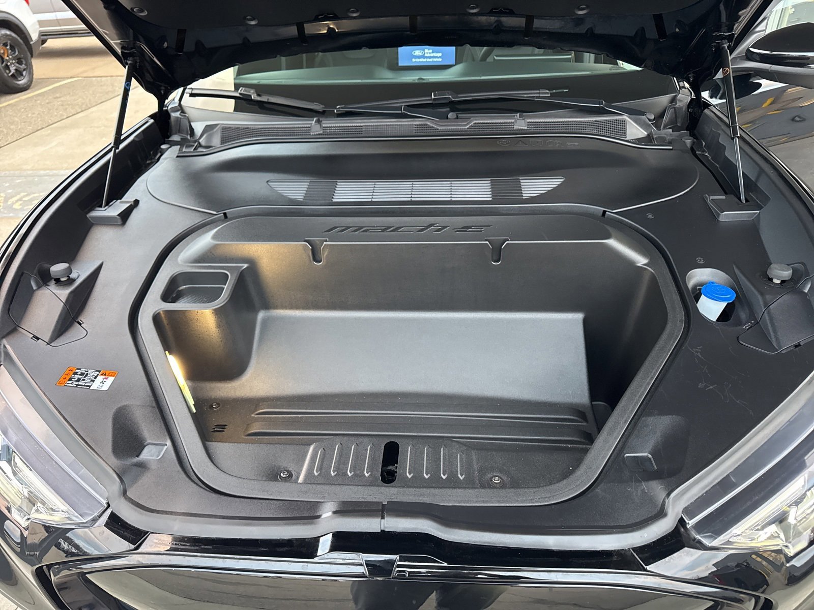 Certified 2025 Ford Mustang Mach-E Premium image 37