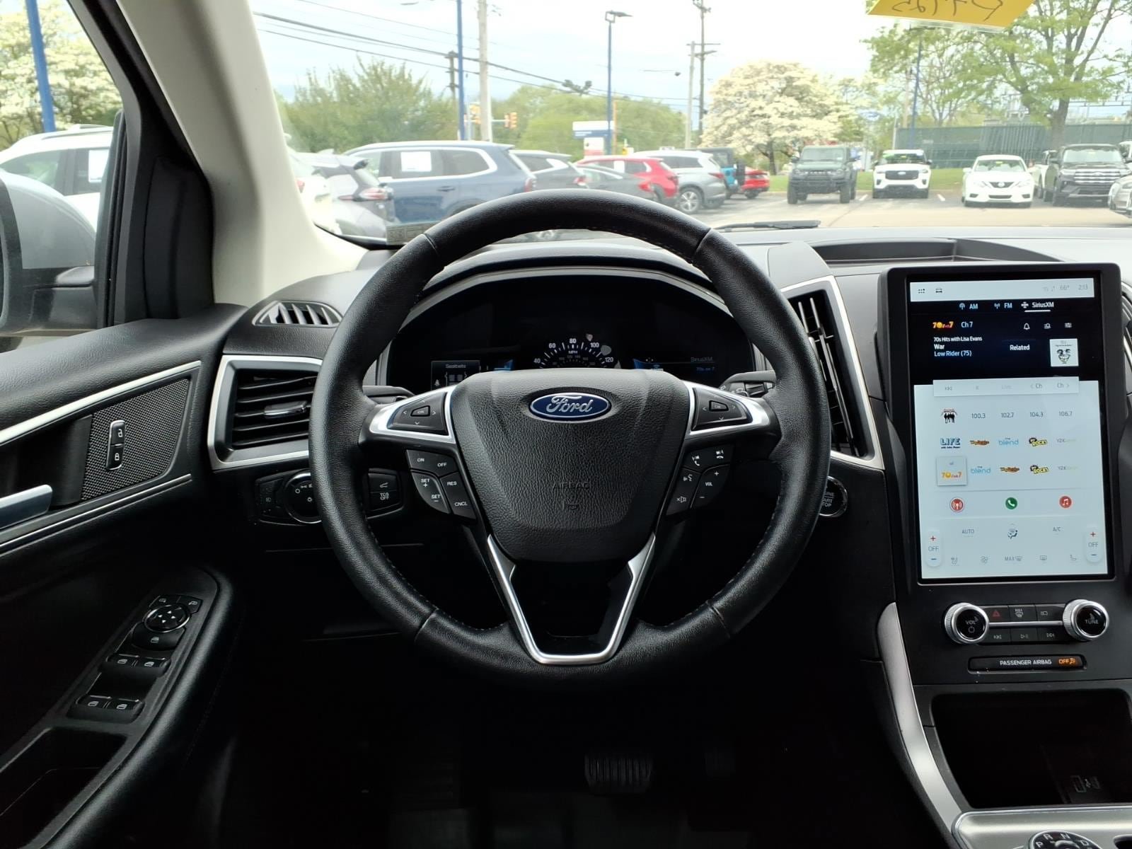 Certified 2022 Ford Edge SEL w/ Convenience Package AWD/4WD image 15