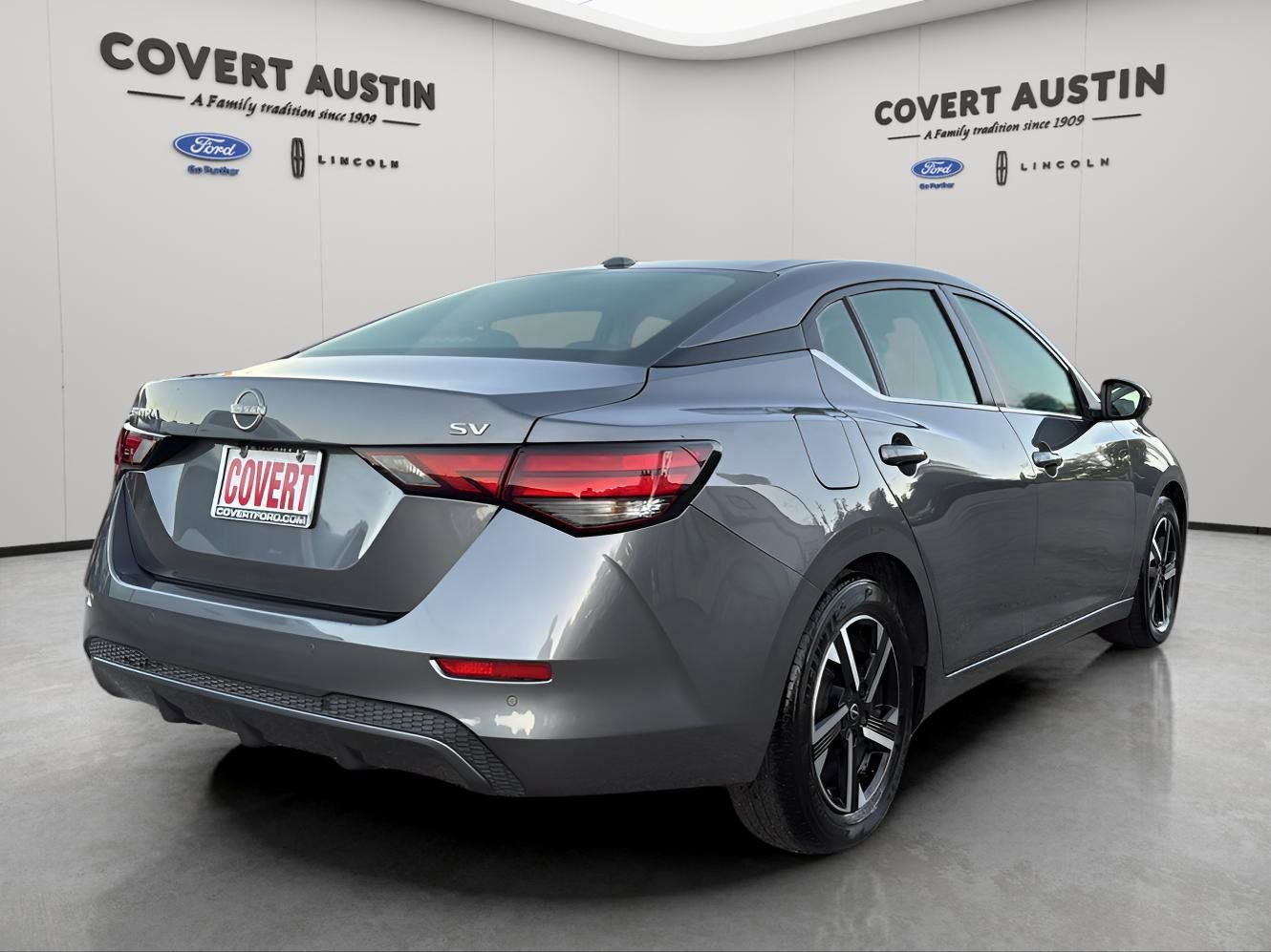 Used 2024 Nissan Sentra SV image 5