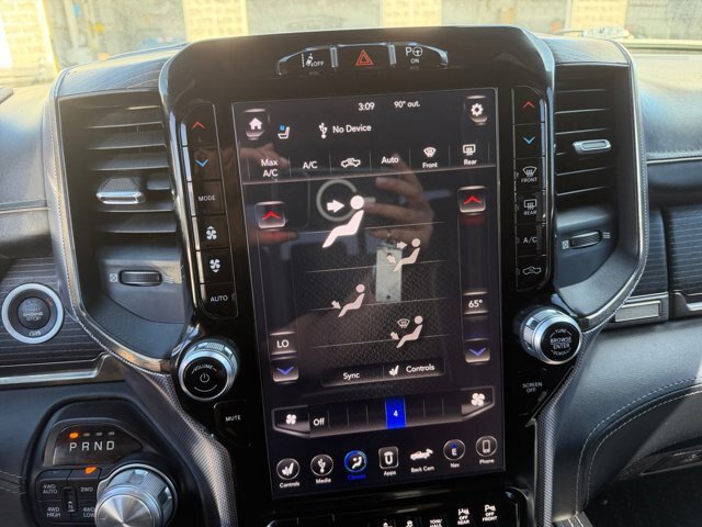 Used 2019 RAM 1500 Limited AWD/4WD image 12