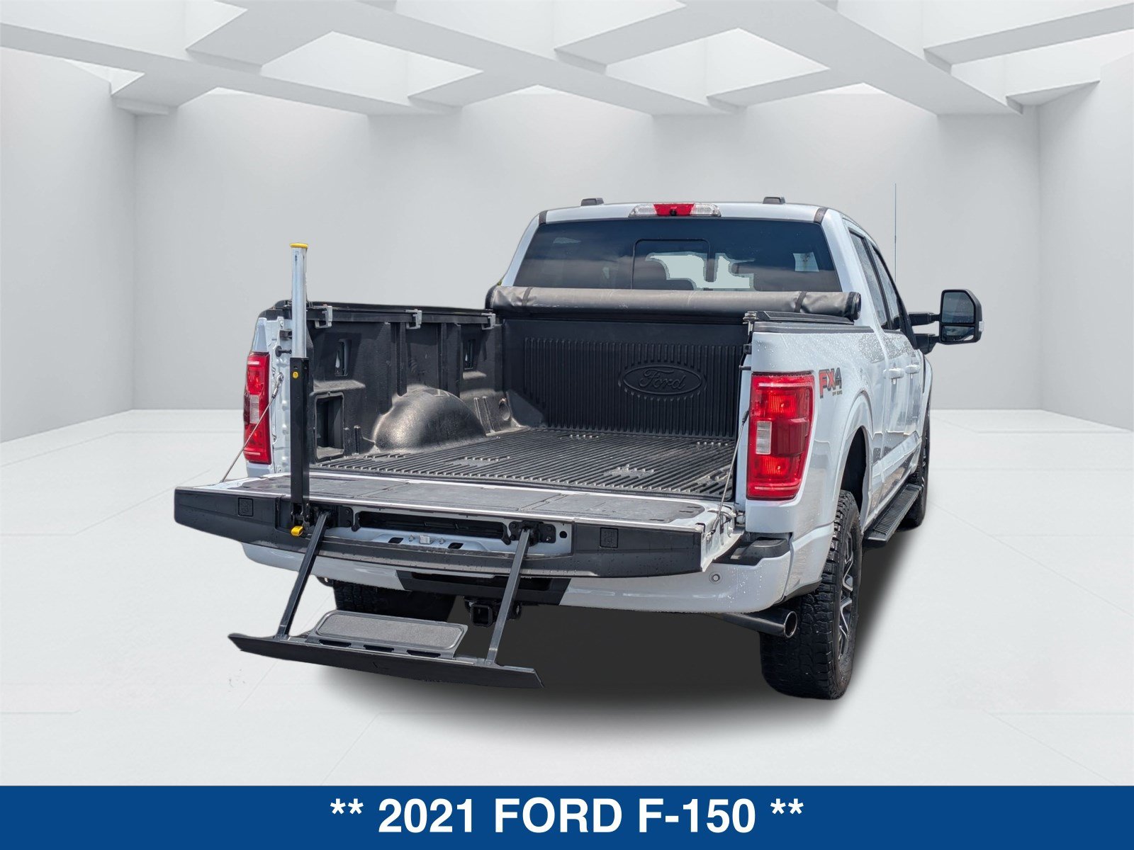 Certified 2021 Ford F150 XLT w/ Equipment Group 302A High AWD/4WD image 14