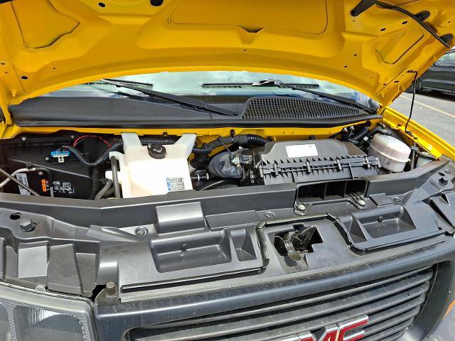 Used 2021 GMC Savana 3500 w/ Power Convenience Package RWD image 24