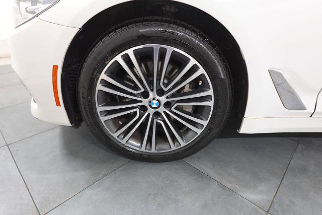 Used 2019 BMW 540i xDrive w/ Convenience Package image 29