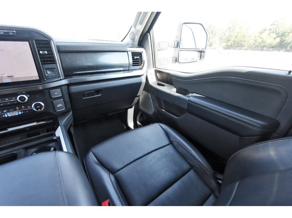 Certified 2024 Ford F350 Lariat AWD/4WD image 12