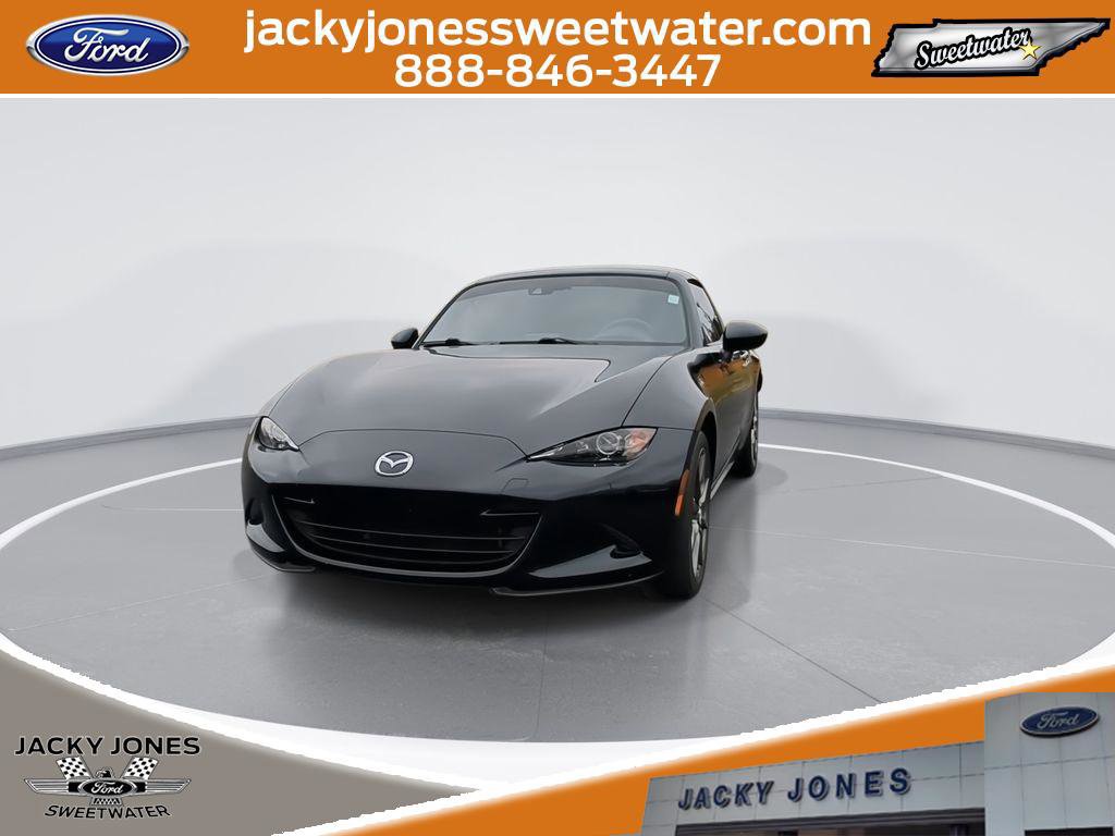 Used 2017 MAZDA MX-5 Miata RF Grand Touring image 2