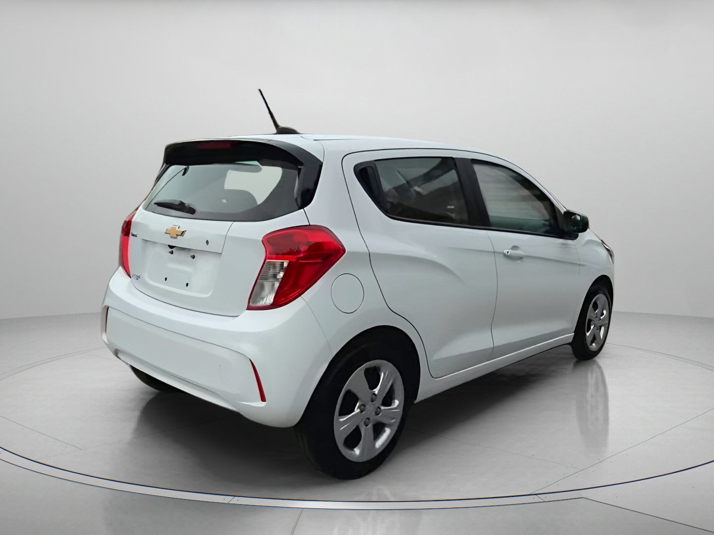 Used 2020 Chevrolet Spark LS image 21