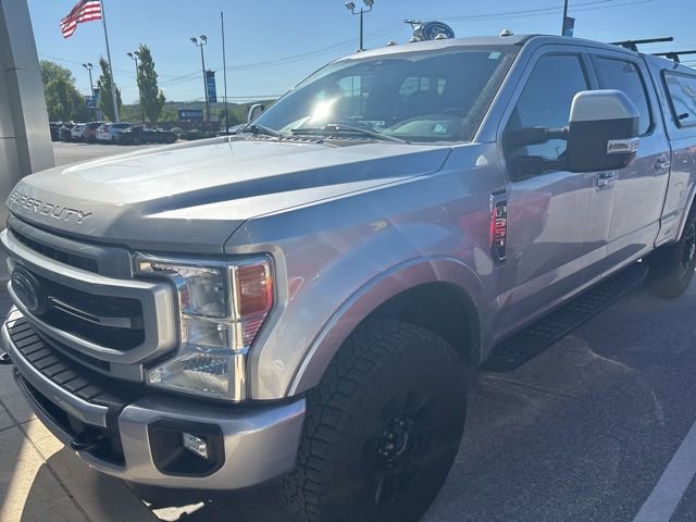 Certified 2022 Ford F350 Lariat w/ Tremor Off-Road Package AWD/4WD image 17