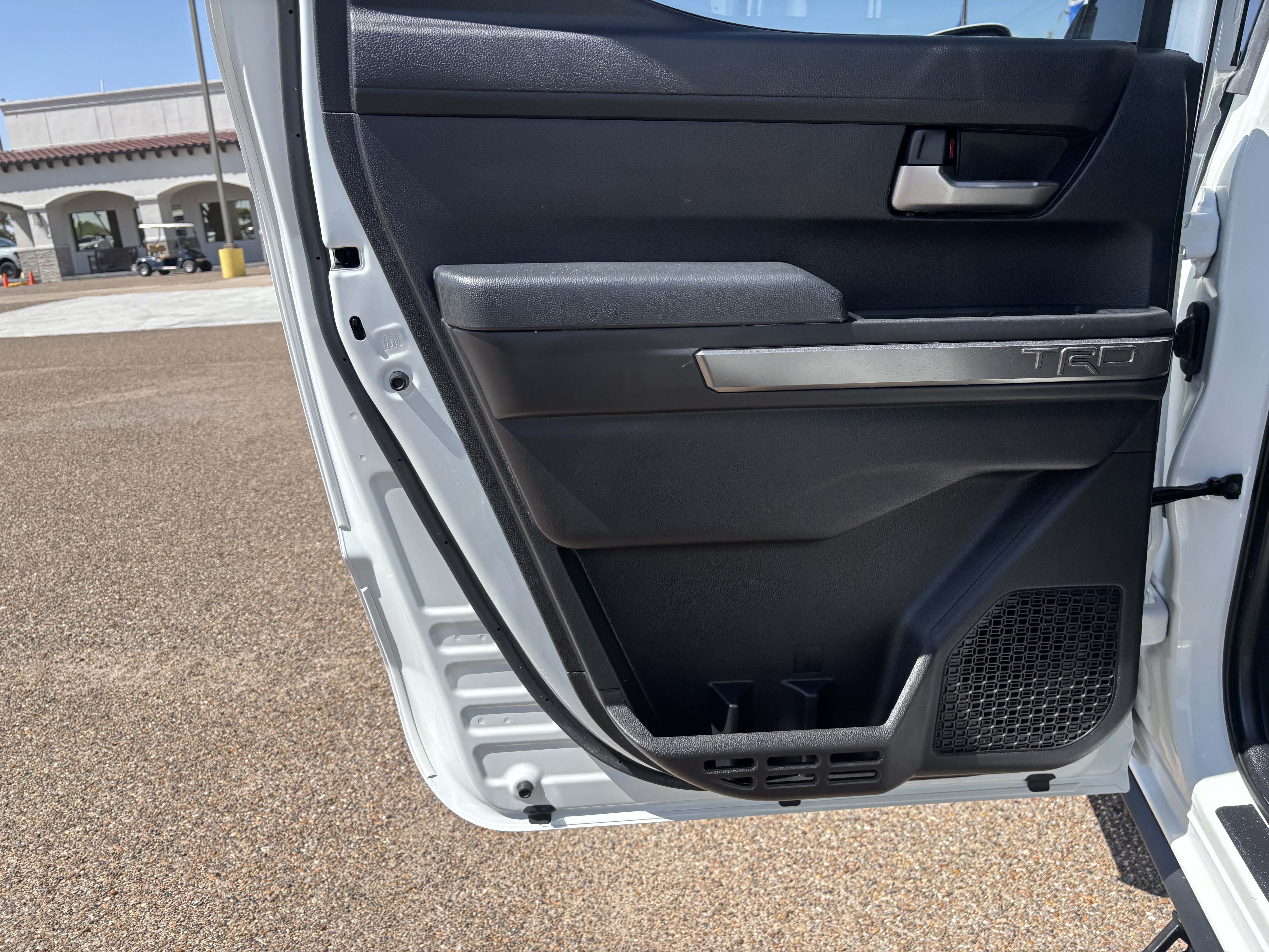 Used 2025 Toyota Tacoma TRD Sport AWD/4WD image 14