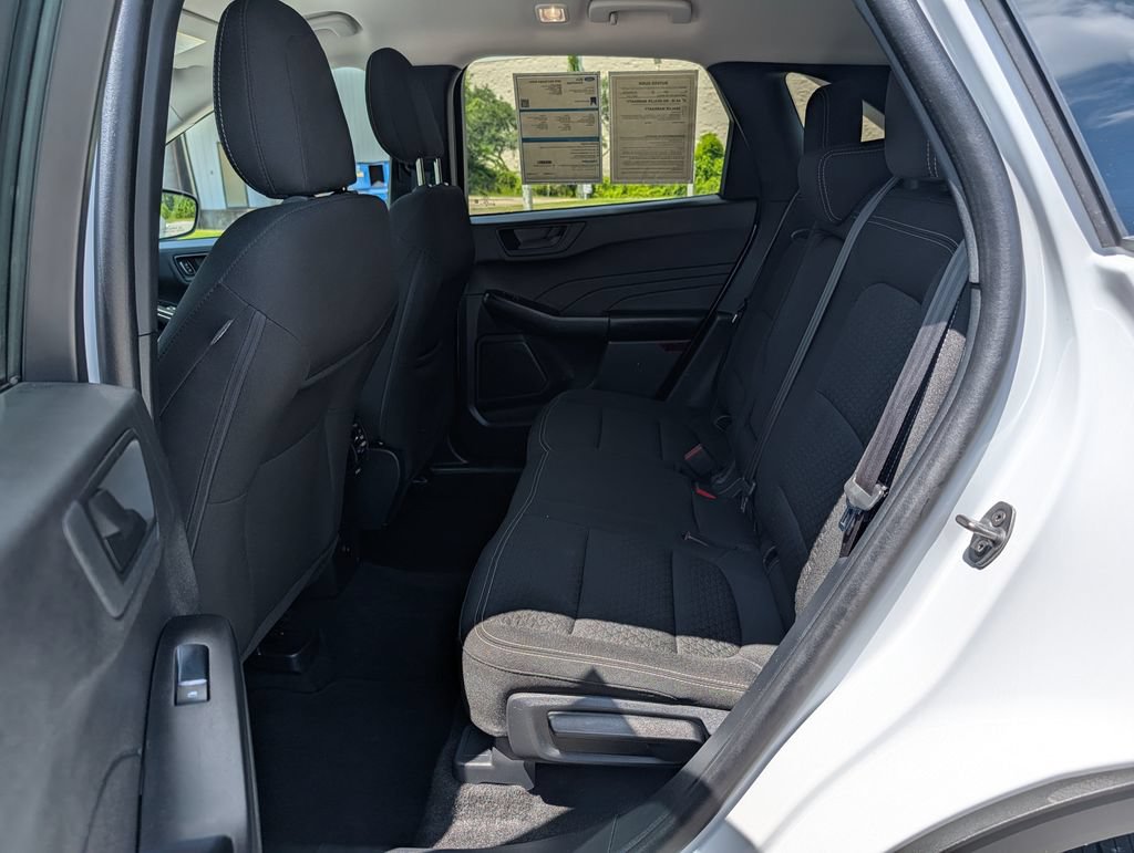 Certified 2025 Ford Escape Active FWD image 24