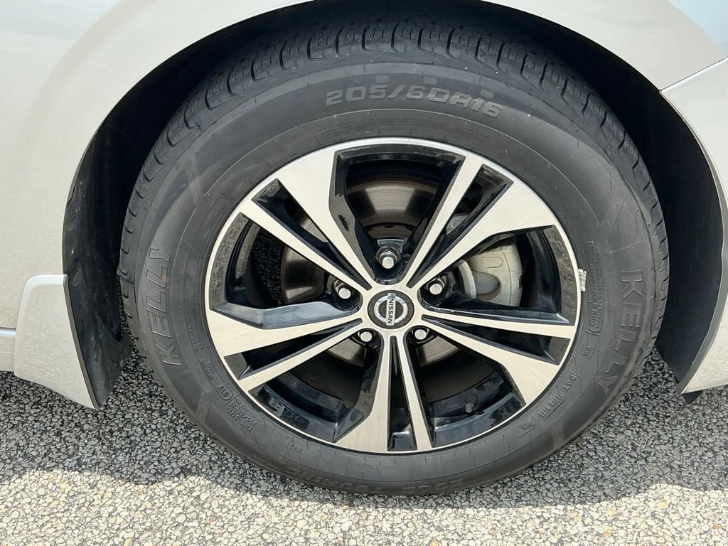 Used 2021 Nissan Sentra SV FWD image 16