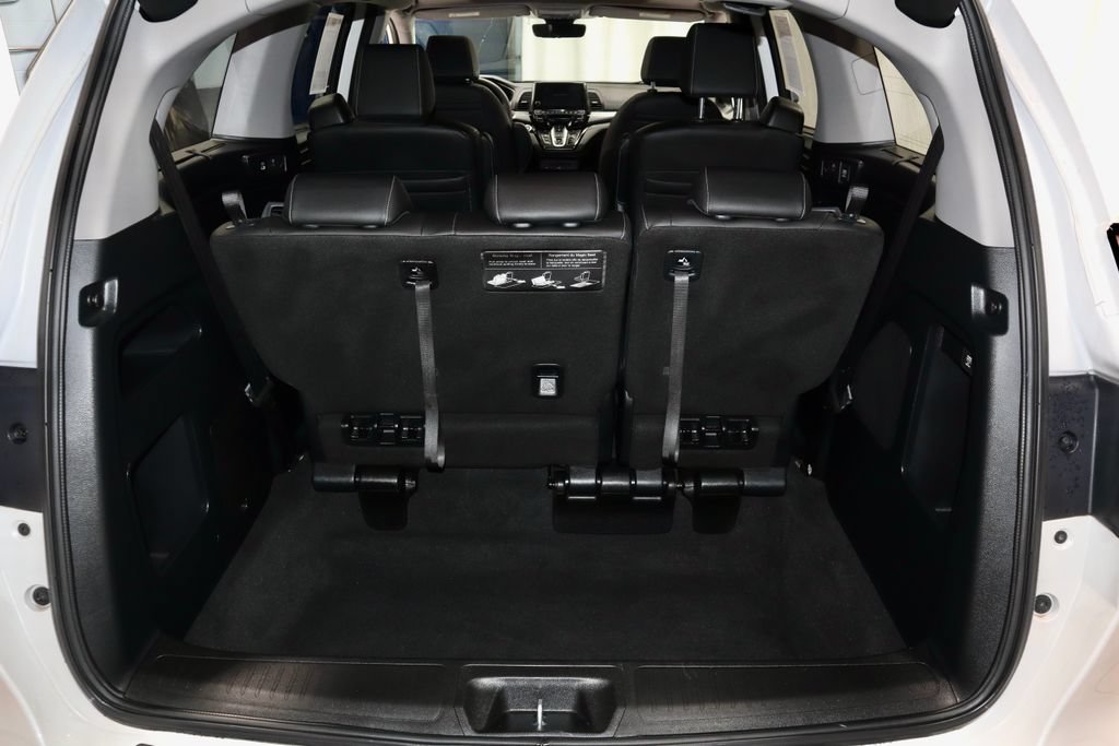 Used 2023 Honda Odyssey Touring image 14